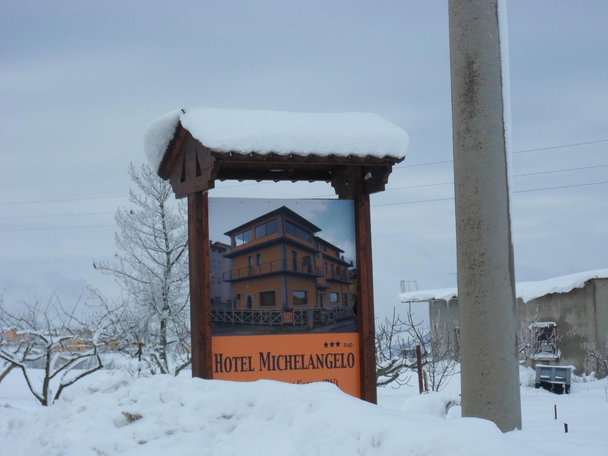 Hotel Michelangelo San Bartolomeo in Galdo Екстериор снимка