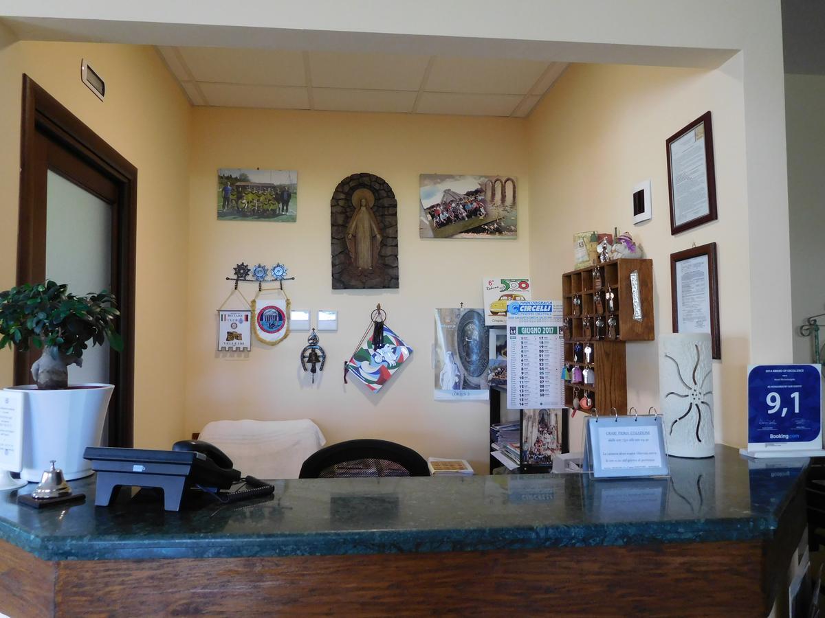 Hotel Michelangelo San Bartolomeo in Galdo Екстериор снимка