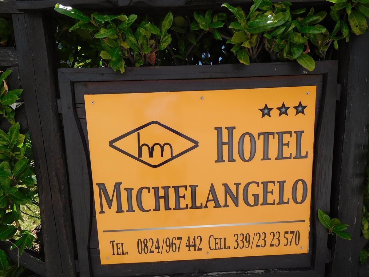 Hotel Michelangelo San Bartolomeo in Galdo Екстериор снимка