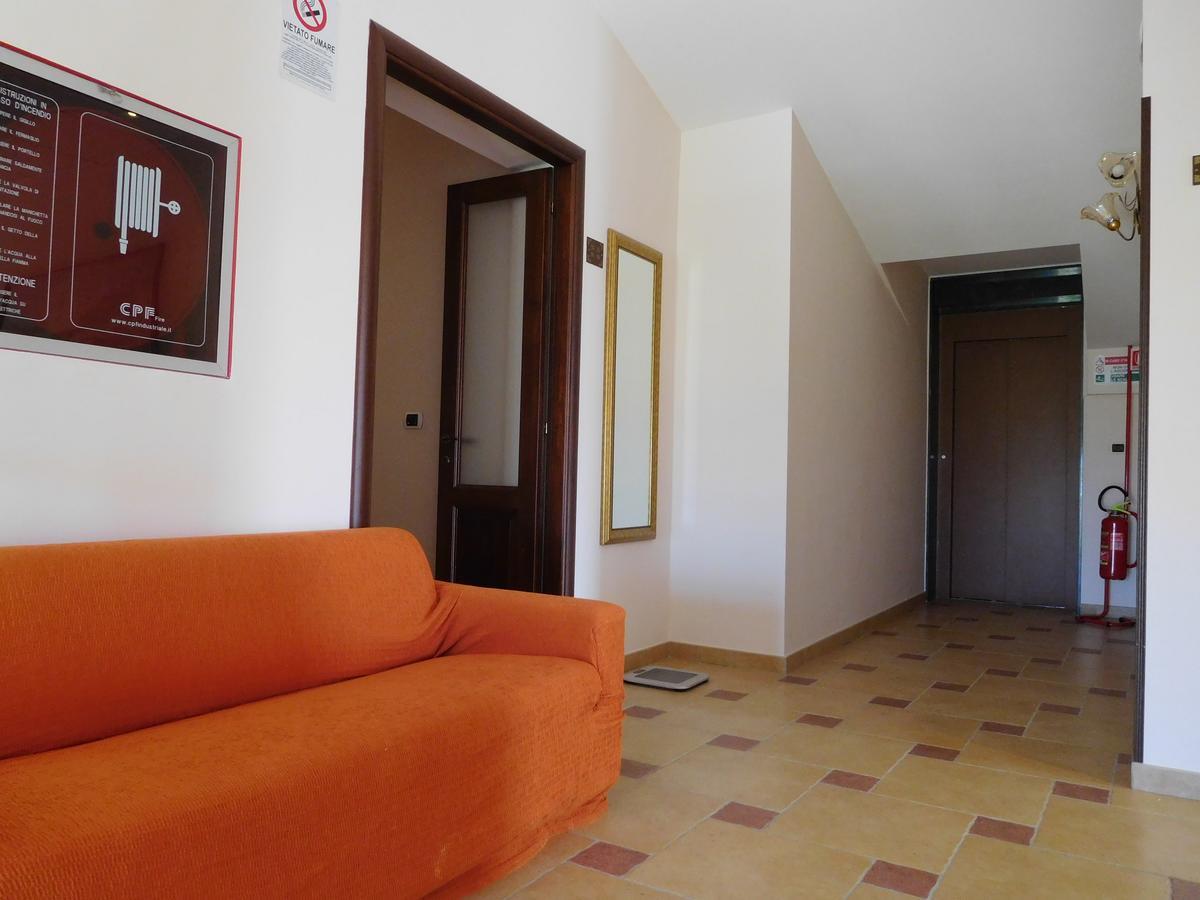 Hotel Michelangelo San Bartolomeo in Galdo Екстериор снимка