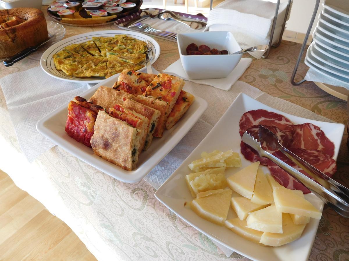Hotel Michelangelo San Bartolomeo in Galdo Екстериор снимка