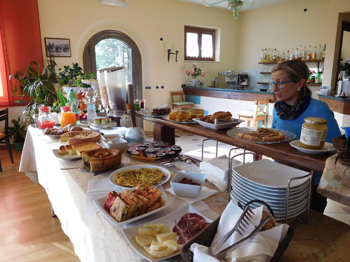 Hotel Michelangelo San Bartolomeo in Galdo Екстериор снимка